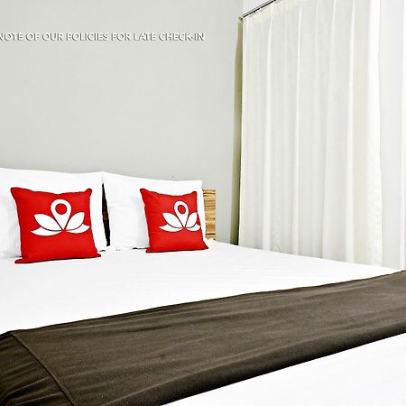 ג'קרטה Zen Rooms Mampang Prapatan מראה חיצוני תמונה