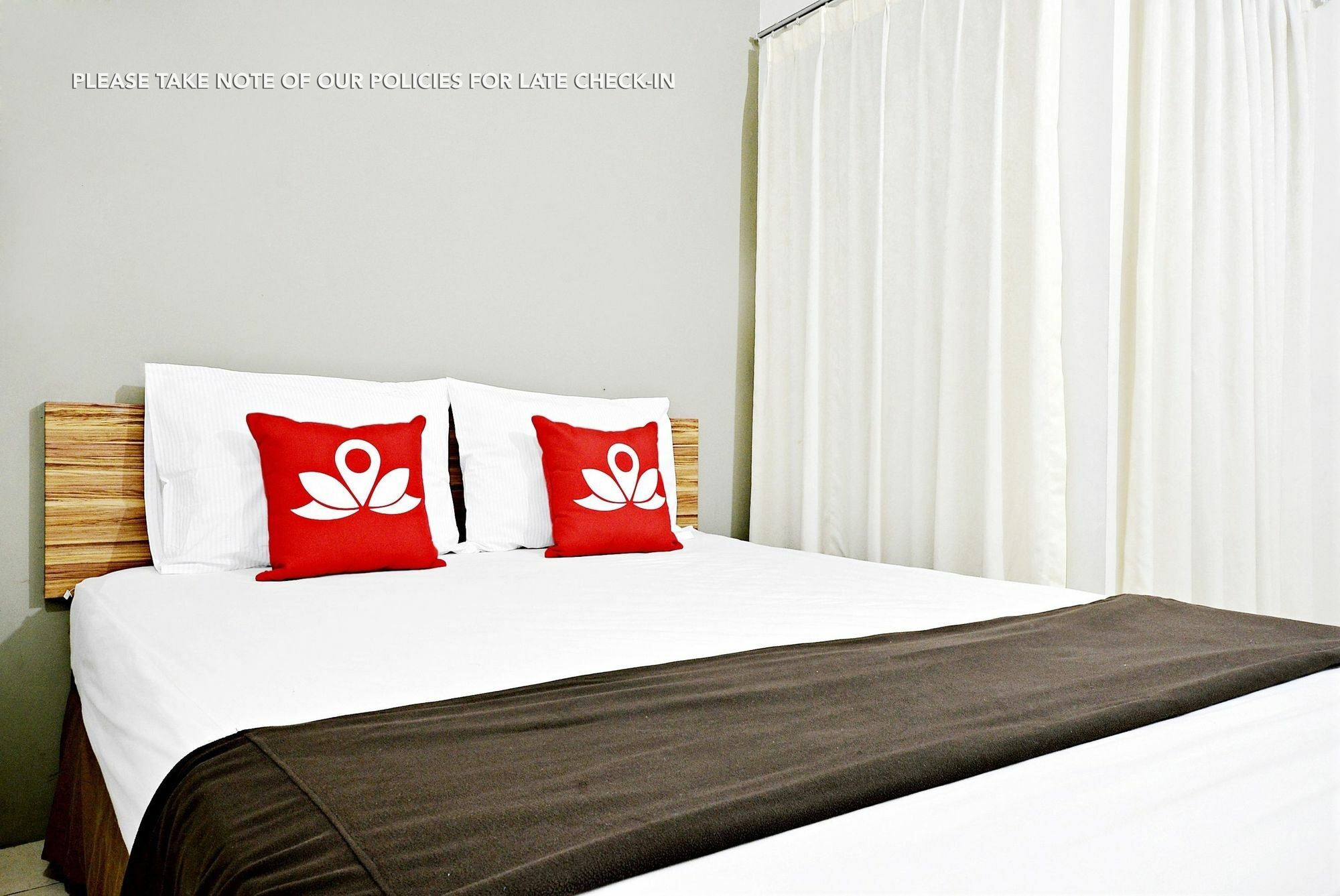 ג'קרטה Zen Rooms Mampang Prapatan מראה חיצוני תמונה